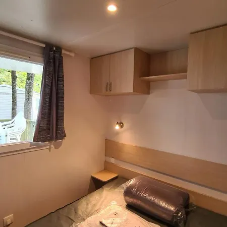 Camping Mobil-home Tv Dans Les Bois - 2 - 5 Personnes - Coeur De Vendee - Puy Dufou *