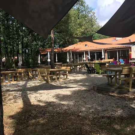 Mh Tv 2 Ch - 5 Pers - Coeur De Vendee - Puy Du Fou *